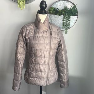 Athleta Goose Down lightweight puffer jacket Size S